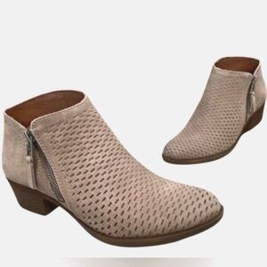 Lucky Brand Brindle Taupe Suede Ankle Boots